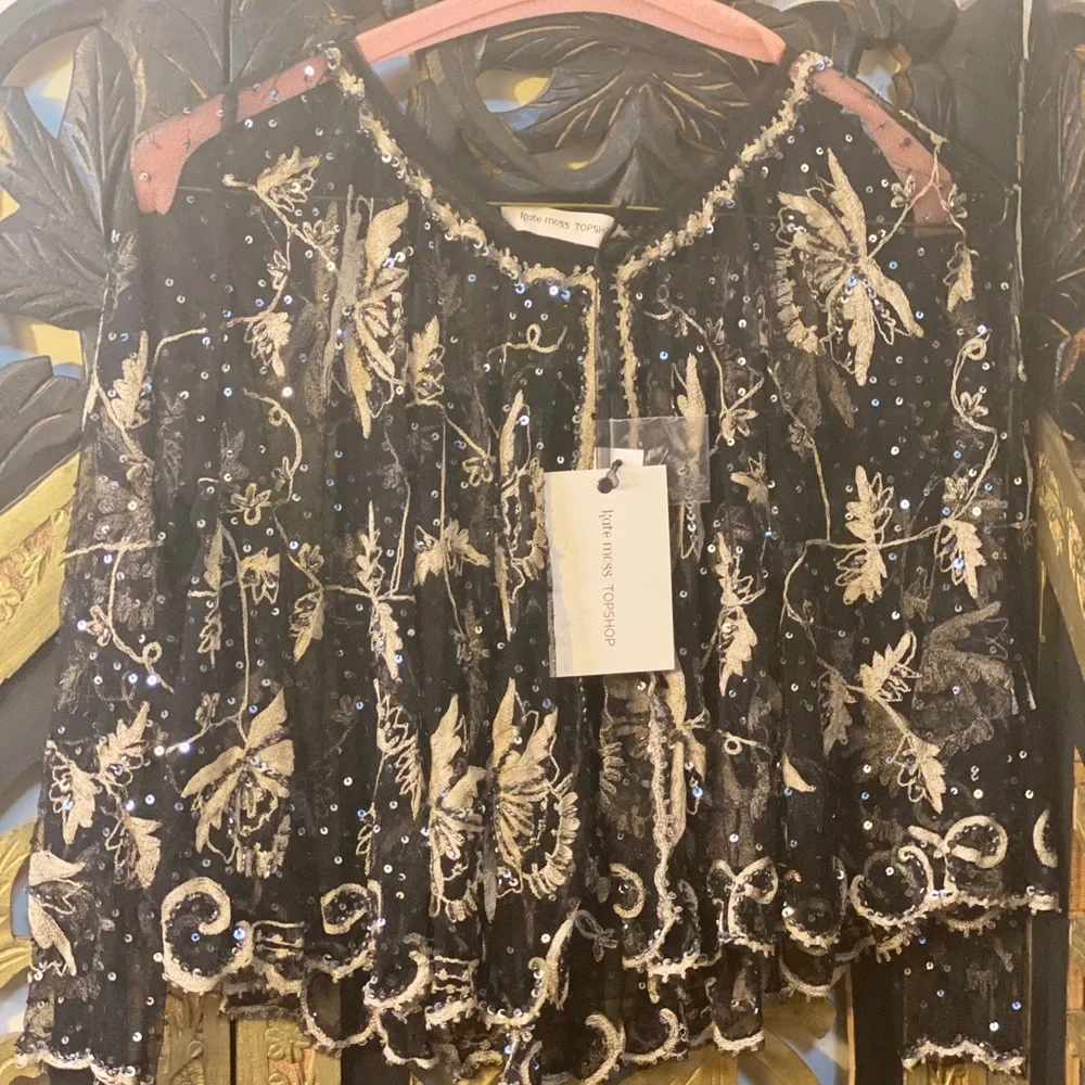 COPY - TOPSHOPXKATE MOSS Embroidered Sequined Cape/jacket - Picture 4 of 4